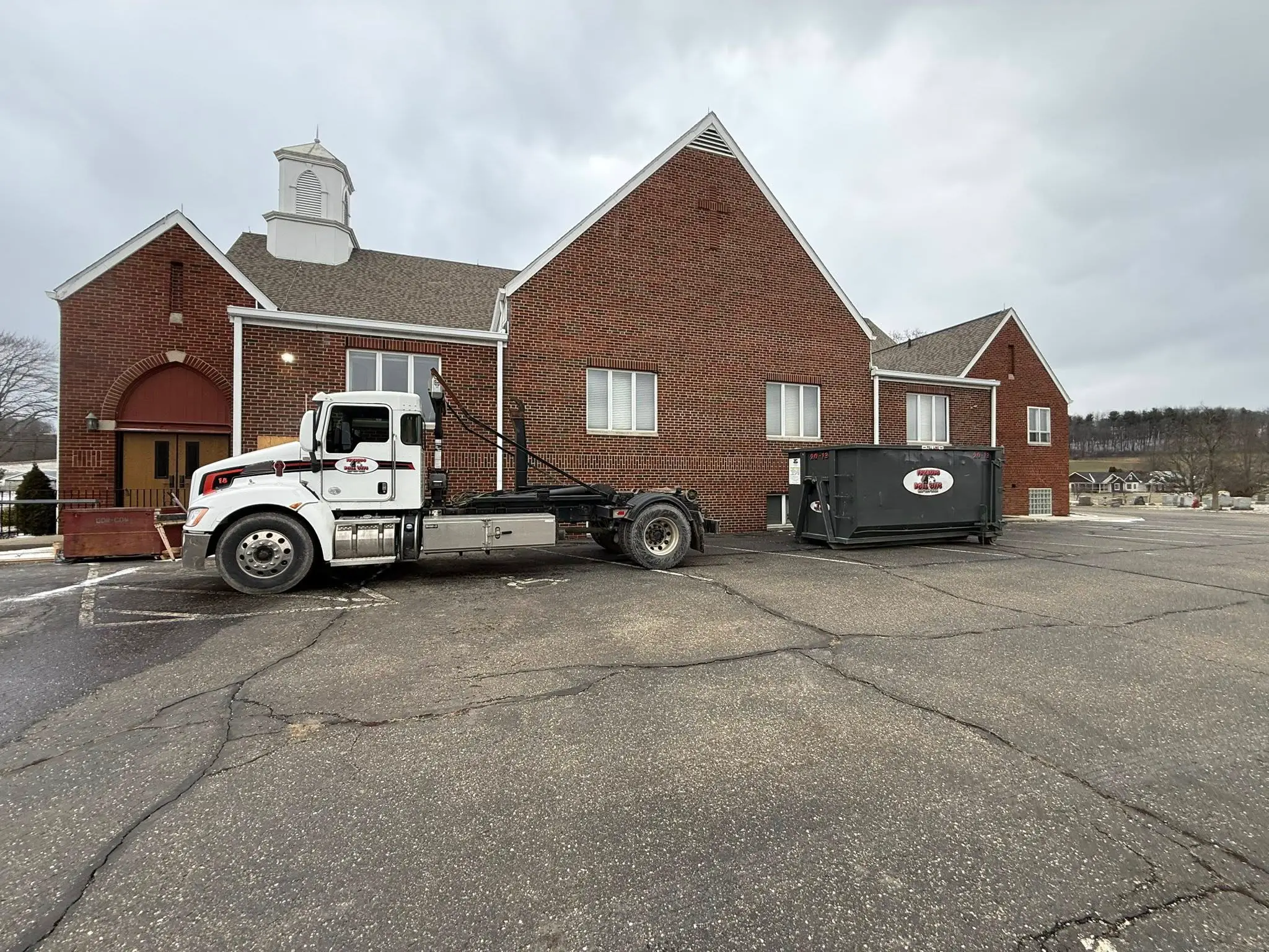 Fryburg Roll Offs dumpster rental Sugar Creek Ohio